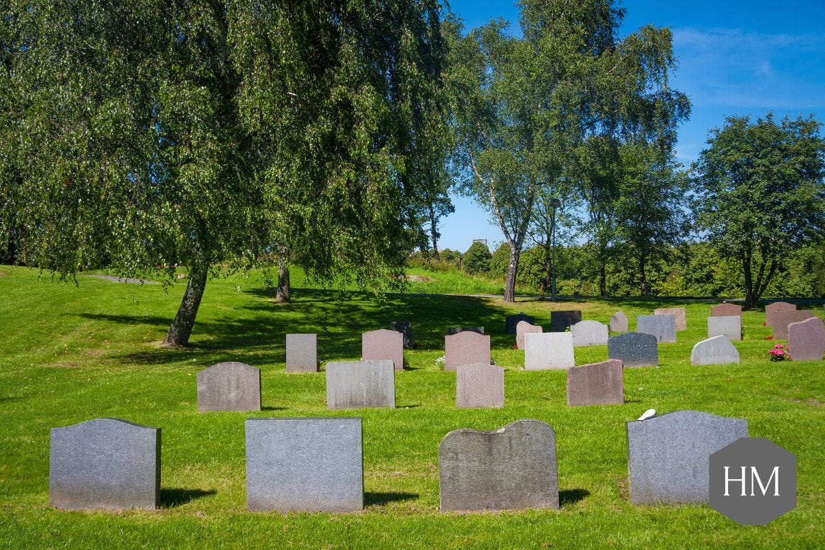 Choosing the Perfect Memorial Inscription Words, Verses, and Quotes for Your Loved One's Headstone