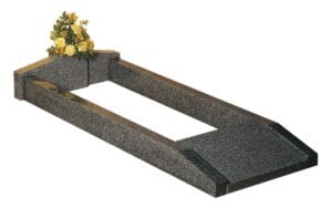 wg112 cemetery kerb set memorial